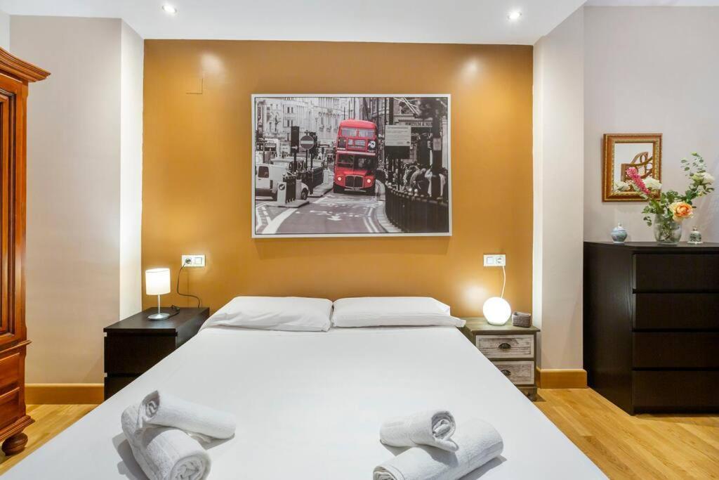 Marieta Apartment By The Castle With Ac Alicante Exterior foto